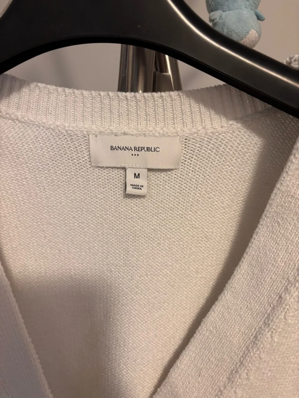 Banana Republic Light Cream V-Neck Button Front Women's Cardigan Sweater - Picture 2 of 7